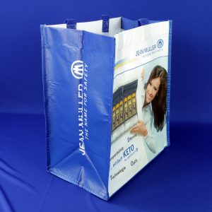 ᐅ Recycling Einkaufstasche RPET Tasche bedrucken mit Firmenlogo Werbedruck  - HAPPY BRANDS
